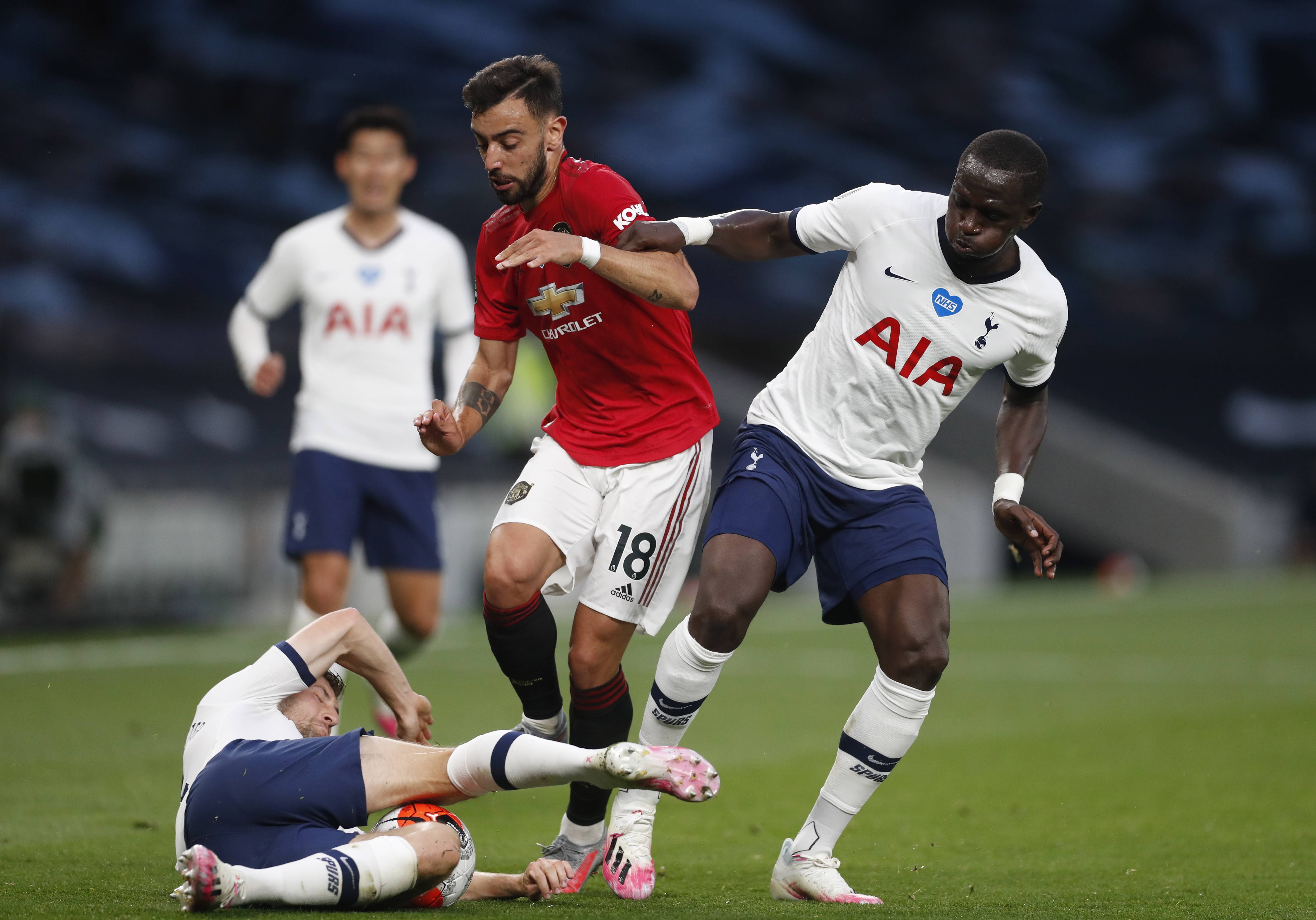 管理层提出 管理层提出