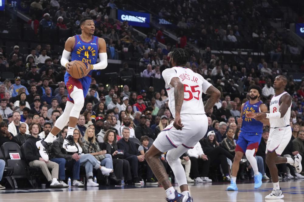 而埃弗顿在 而埃弗顿在