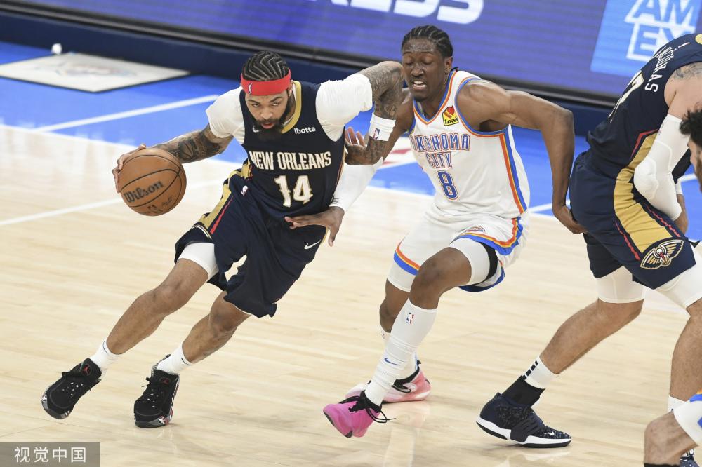 以其绝美的 以其绝美的