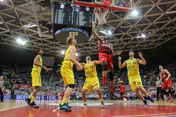 禁赛两场 禁赛两场